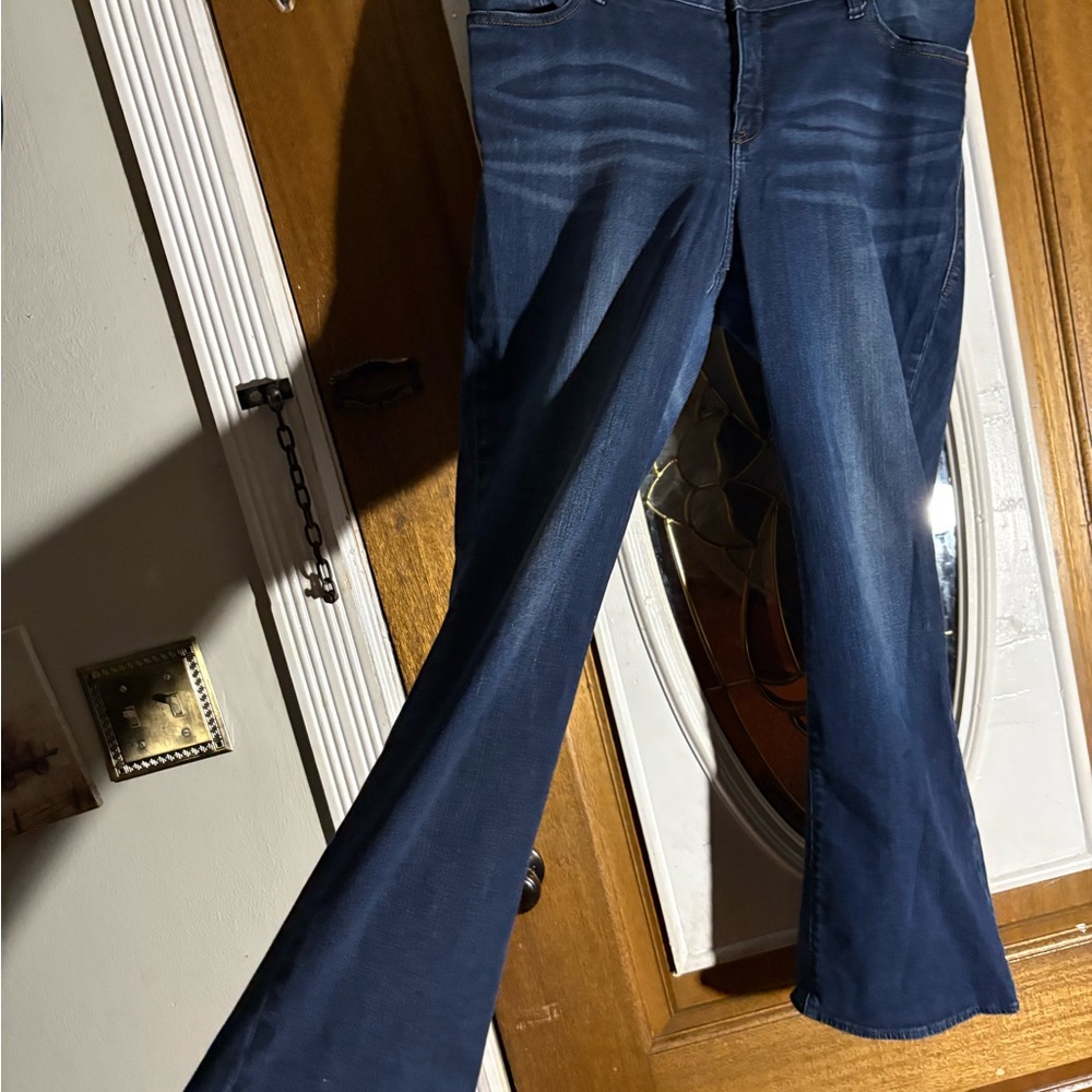 Rock & Republic Blue Jeans - Picture 8 of 13